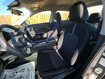 2024 Nissan Sentra SV – miniatura 6