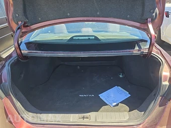 2024 Nissan Sentra SV - miniatura 16