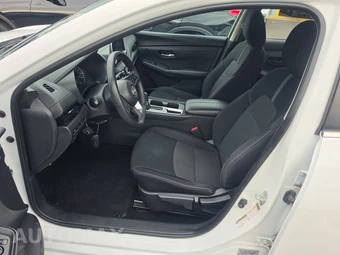 2024 Nissan Sentra SV – miniatura 7