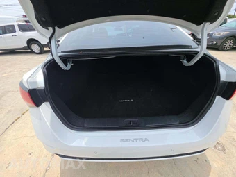 2024 Nissan Sentra SV – miniatura 11