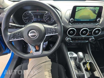 2024 Nissan Sentra SV – miniatura 10