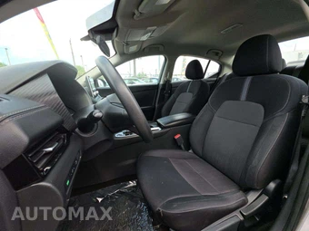 2024 Nissan Sentra SV – miniatura 3