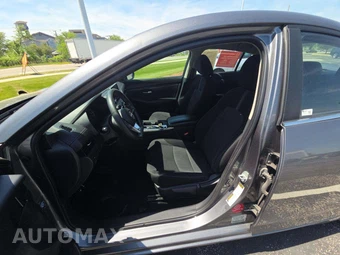 2024 Nissan Sentra SV - miniatura 6