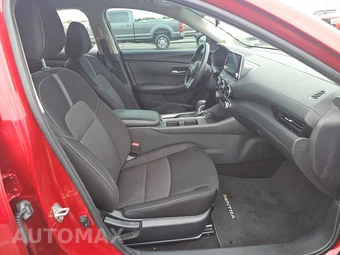 2024 Nissan Sentra SV – miniatura 8