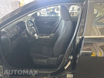 2024 Nissan Sentra SV - miniatura 7