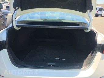 2024 Nissan Sentra SV – miniatura 16