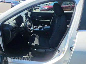 2024 Nissan Sentra SV – miniatura 7