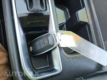 2024 Nissan Sentra SV – miniatura 8