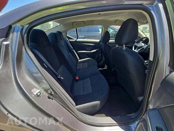 2024 Nissan Sentra SV - miniatura 13