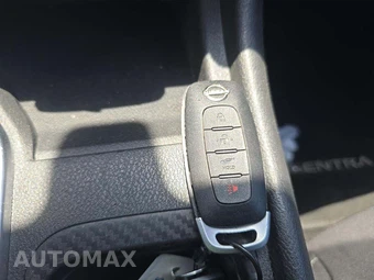 2024 Nissan Sentra SV - miniatura 5