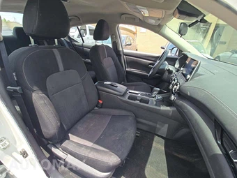 2024 Nissan Sentra SV - miniatura 15