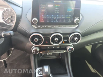 2024 Nissan Sentra SV – miniatura 11
