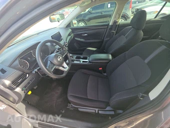 2024 Nissan Sentra SV – miniatura 7