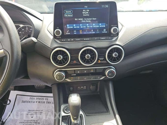 2024 Nissan Sentra SV - miniatura 10