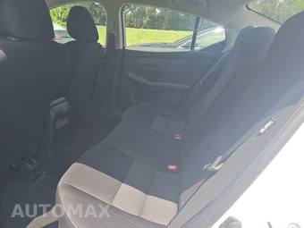 2024 Nissan Sentra SV - miniatura 13