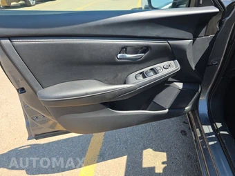 2024 Nissan Sentra SV - miniatura 9