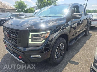 2024 Nissan TITAN PRO-4X Crew Cab Short Bed