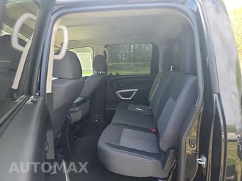 2024 Nissan TITAN SV Crew Cab Short Bed – miniatura 16