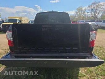 2024 Nissan TITAN SV Crew Cab Short Bed – miniatura 19