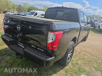 2024 Nissan TITAN SV Crew Cab Short Bed – miniatura 4