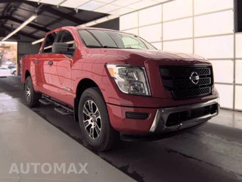 2024 Nissan TITAN SV Crew Cab Short Bed - miniatura 3