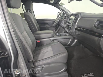 2024 Nissan TITAN SV Crew Cab Short Bed – miniatura 8
