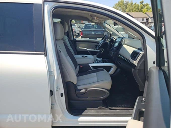 2024 Nissan TITAN SV Crew Cab Short Bed - miniatura 15