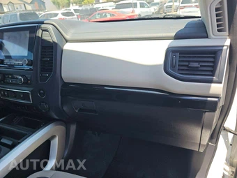 2024 Nissan TITAN SV Crew Cab Short Bed - miniatura 16