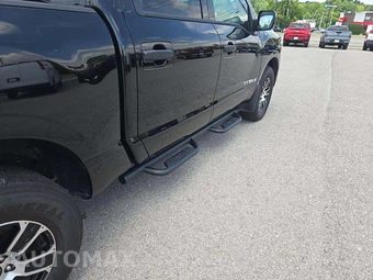 2024 Nissan TITAN SV Crew Cab Short Bed – miniatura 18