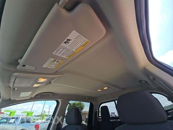 2024 Nissan TITAN SV Crew Cab Short Bed – miniatura 8