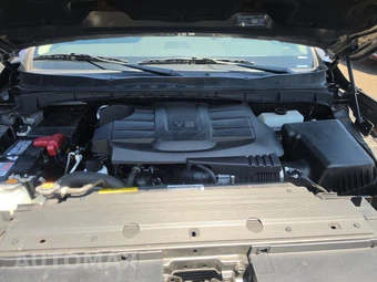 2024 Nissan TITAN SV Crew Cab Short Bed – miniatura 15