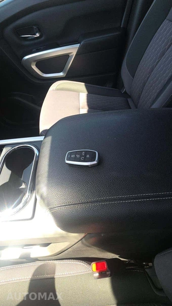 2024 Nissan TITAN SV Crew Cab Short Bed – miniatura 24