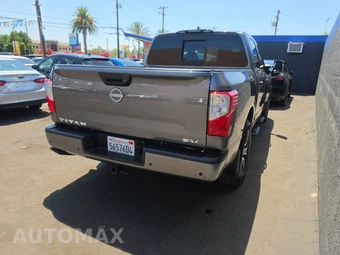 2024 Nissan TITAN SV Crew Cab Short Bed – miniatura 4