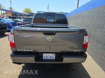 2024 Nissan TITAN SV Crew Cab Short Bed – miniatura 5