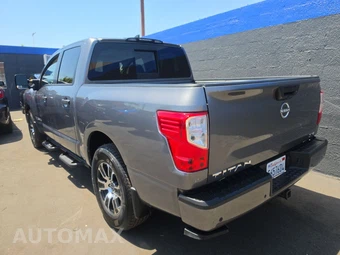 2024 Nissan TITAN SV Crew Cab Short Bed – miniatura 6