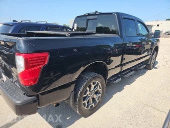 2024 Nissan TITAN XD SV Crew Cab Medium Bed - miniatura 4