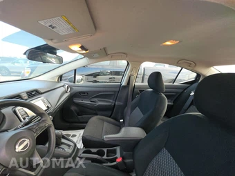 2024 Nissan Versa S – miniatura 17