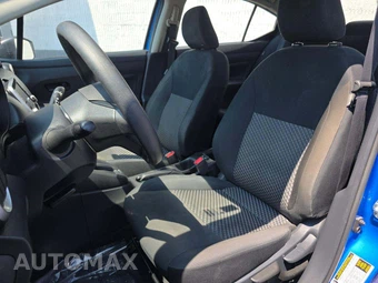 2024 Nissan Versa S - miniatura 6