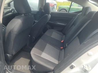 2024 Nissan Versa S - miniatura 13