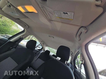 2024 Nissan Versa S - miniatura 11