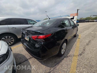 2024 Nissan Versa S - miniatura 3