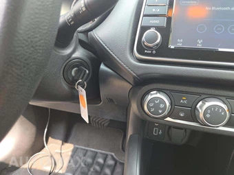 2024 Nissan Versa S - miniatura 8