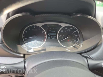 2024 Nissan Versa S - miniatura 9