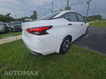 2024 Nissan Versa S – miniatura 3