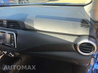 2024 Nissan Versa S – miniatura 19