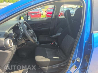 2024 Nissan Versa S – miniatura 6