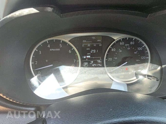 2024 Nissan Versa S – miniatura 8