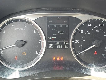 2024 Nissan Versa S - miniatura 12