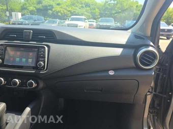 2024 Nissan Versa S – miniatura 19