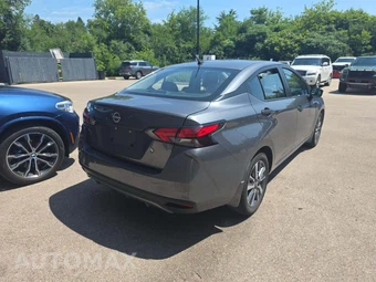 2024 Nissan Versa S – miniatura 3